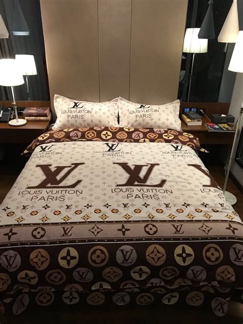 Amazon.com: Louis Vuitton Bedding.